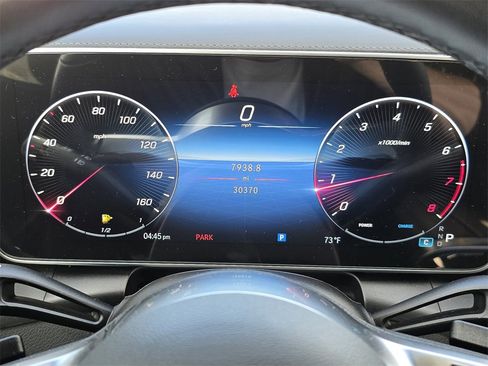 Used 2024 Mercedes-Benz GLC 300 image 28