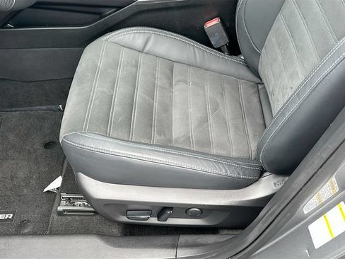 Used 2023 Mitsubishi Outlander SE FWD image 19