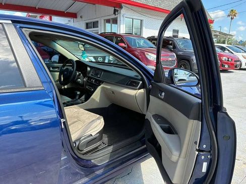 Used 2017 Kia Optima LX FWD image 12