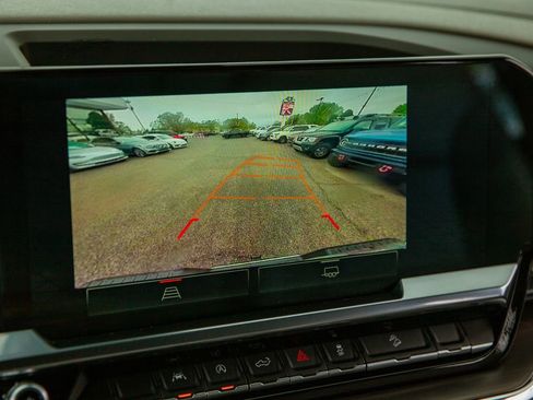 Used 2023 GMC Sierra 1500 SLT w/ SLT Premium Package image 15