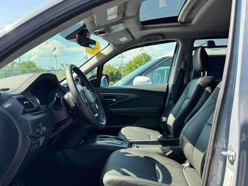 Used 2023 Honda Ridgeline RTL-E image 16