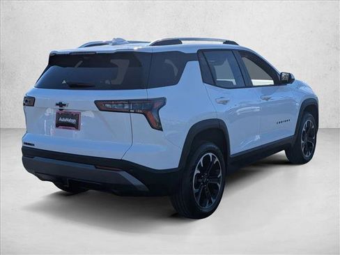 New 2026 Chevrolet Equinox LT w/ Safety and Technology Package image 2