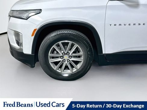 Used 2022 Chevrolet Traverse LT AWD/4WD image 37