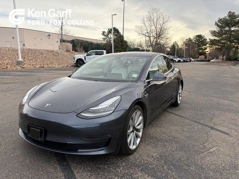 Used 2018 Tesla Model 3 Long Range image 1