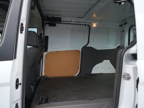 Used 2021 Ford Transit Connect XL FWD image 18