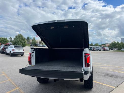 New 2025 Ford F150 Lariat w/ Equipment Group 501A Mid image 22