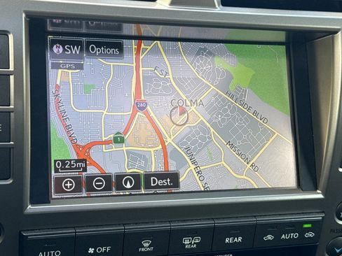 Used 2017 Lexus GX 460 Luxury w/ Preferred Accessory Package image 24