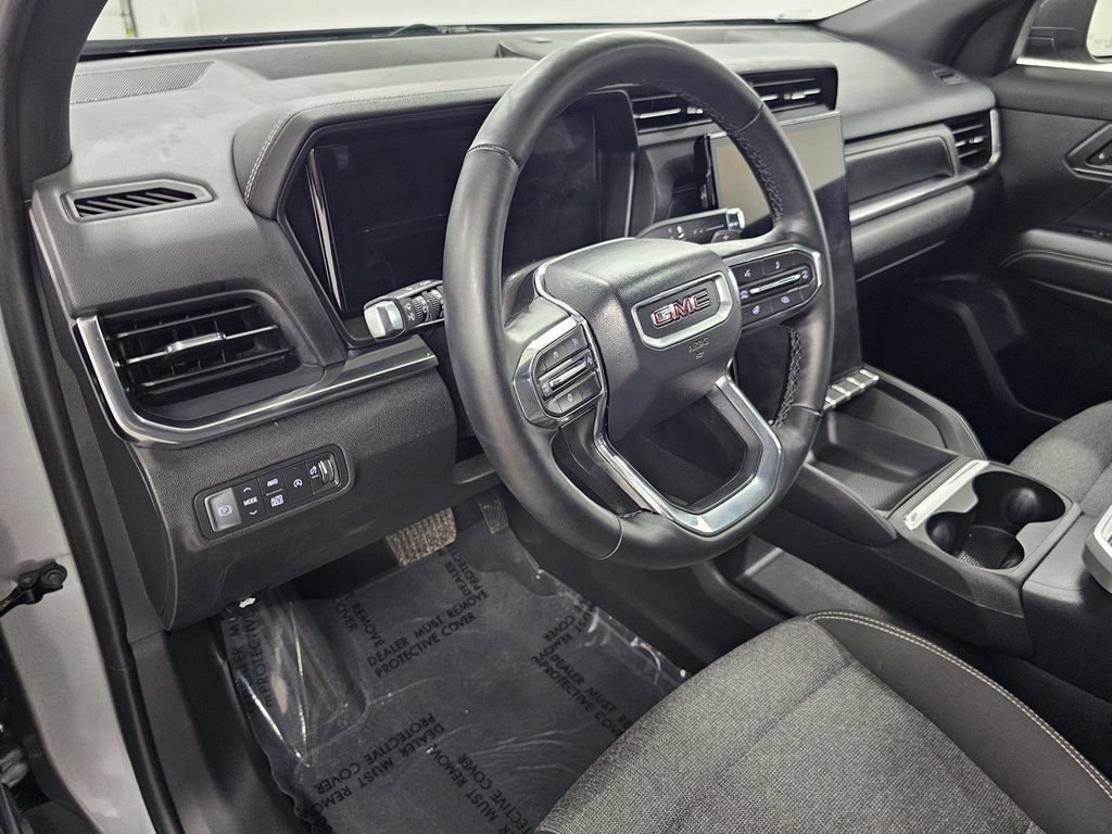 Used 2025 GMC Terrain Elevation AWD/4WD image 10