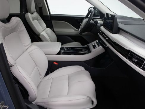 New 2026 Lincoln Aviator Reserve AWD/4WD image 26