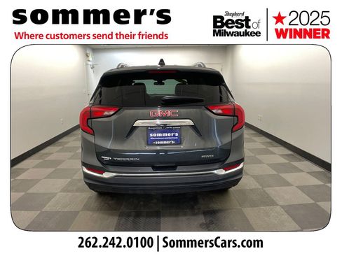 Used 2020 GMC Terrain SLT image 4
