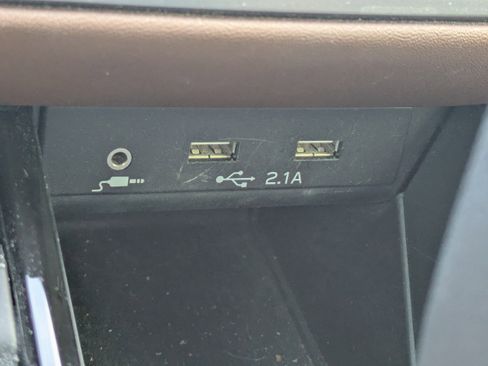 Used 2020 Subaru Outback Touring XT image 21