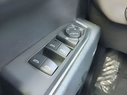 Used 2024 Chevrolet Silverado 1500 LT Trail Boss w/ LT Trail Boss Premium Package image 39