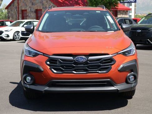 Certified 2025 Subaru Crosstrek 2.5i Limited w/ Crosstrek Mirror Package image 8