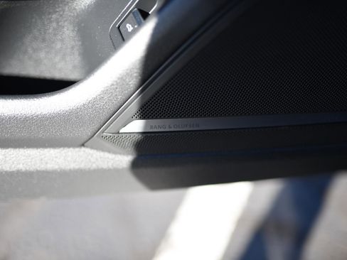 Used 2020 Audi A6 3.0T allroad Premium Plus w/ Audi Side Assist Package image 15