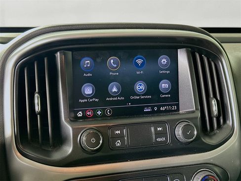 Used 2022 Chevrolet Colorado LT w/ Luxury Package image 13