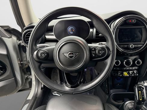 Used 2020 MINI Cooper SE w/ 6.5" Touchscreen Package FWD image 12