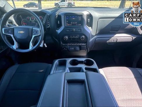 Used 2022 Chevrolet Silverado 1500 Custom w/ LPO, Blackout Package RWD image 15