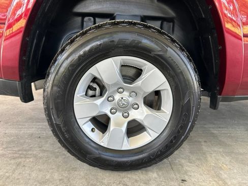 Used 2025 RAM 1500 Big Horn AWD/4WD image 22
