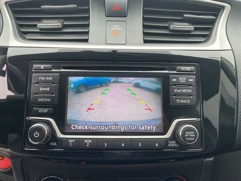 Used 2017 Nissan Sentra SR Turbo w/ SR Midnight Edition image 20