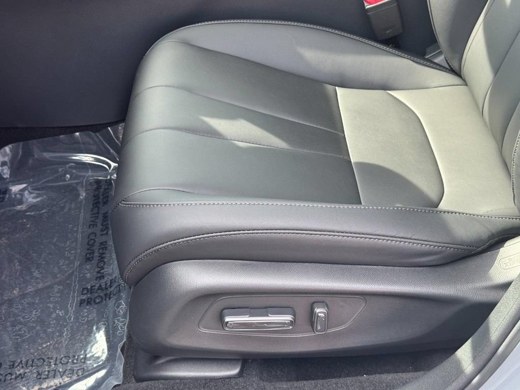 Certified 2026 Acura ADX FWD image 19