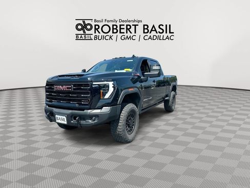 Used 2024 GMC Sierra 2500 AT4X w/ AT4X AEV Edition AWD/4WD image 4