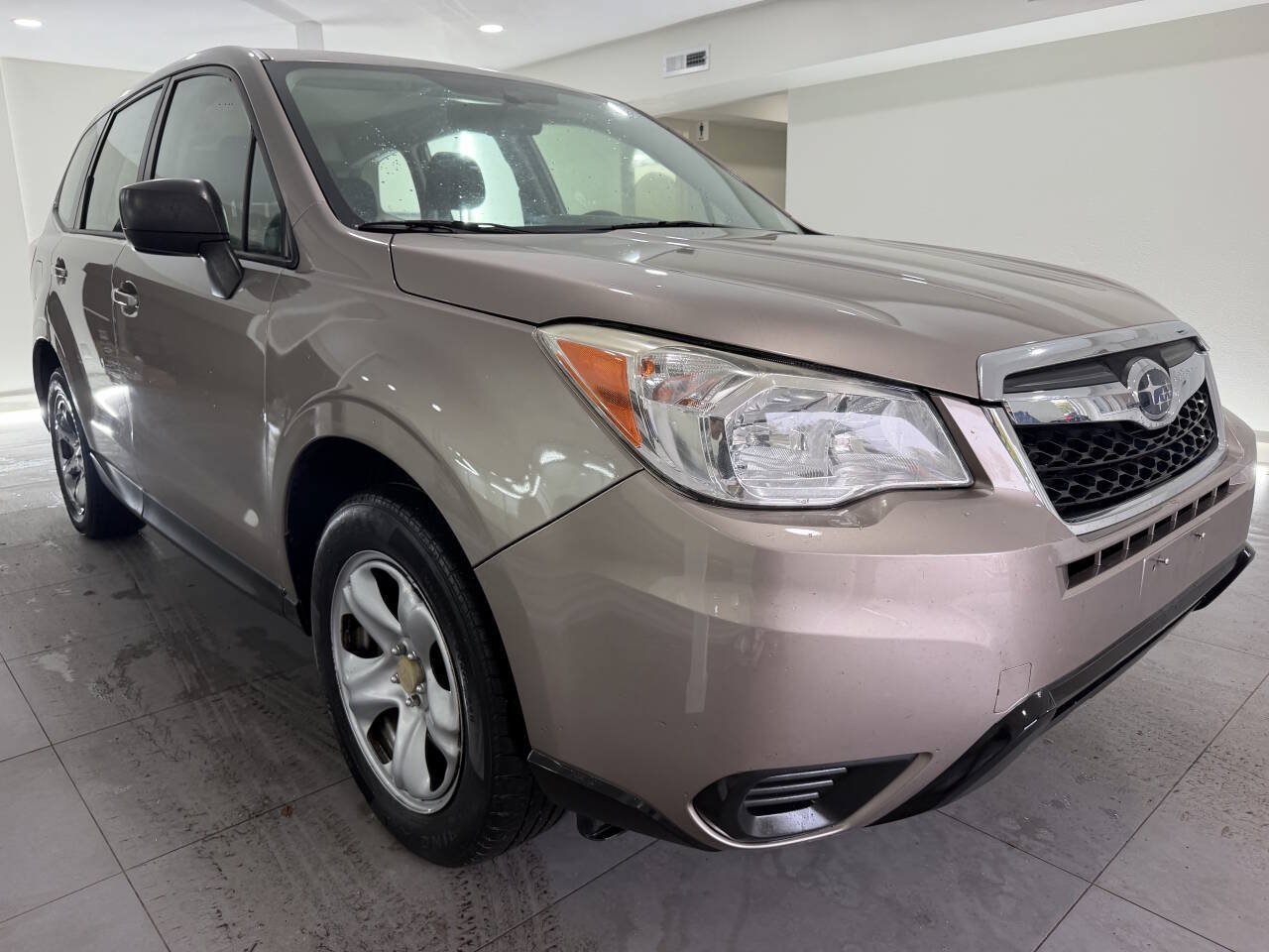 Used 2016 Subaru Forester 2.5i AWD/4WD image 8
