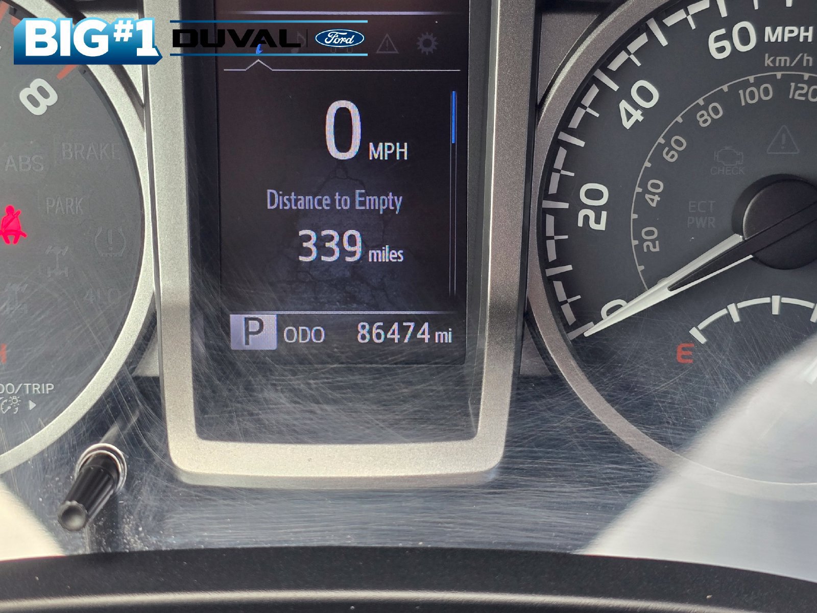Used 2016 Toyota Tacoma SR5 w/ SR5 Appearance Package (SN) RWD image 4