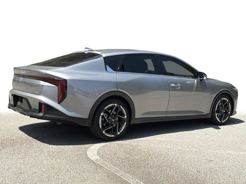 Certified 2025 Kia K4 GT-Line FWD image 29