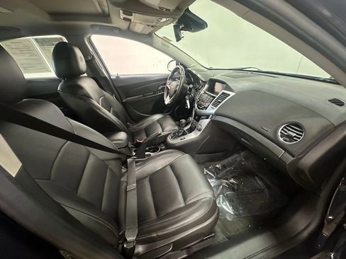 Used 2014 Chevrolet Cruze LT w/ Sun, Sound and Sport Package image 24