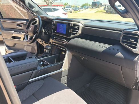 Used 2026 Toyota Tundra SR5 w/ SR5 Convenience Package AWD/4WD image 14