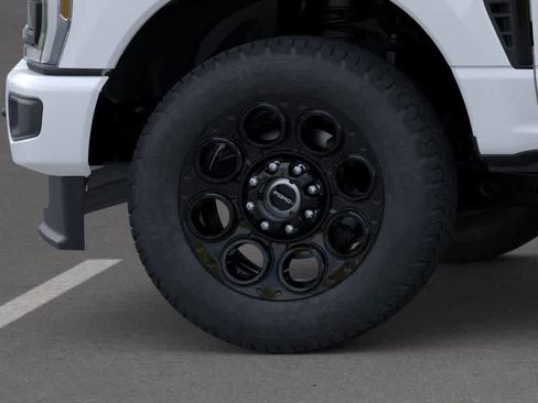 New 2026 Ford F250 Lariat w/ Black Appearance Package AWD/4WD image 19