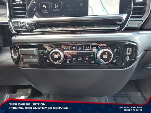 New 2026 GMC Sierra 1500 SLE w/ Preferred Package AWD/4WD image 30