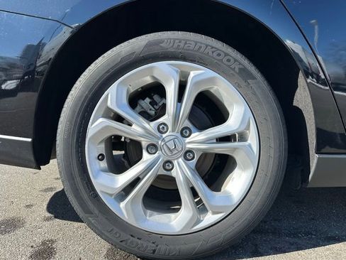 Used 2024 Honda Accord LX image 9