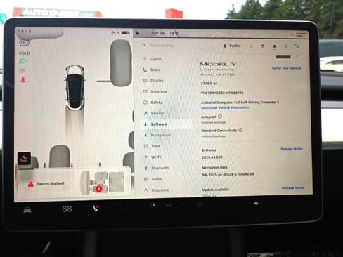 Used 2023 Tesla Model Y Long Range image 16