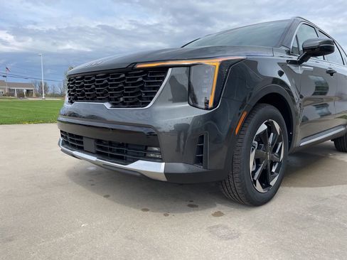 New 2026 Kia Sorento EX AWD/4WD image 15