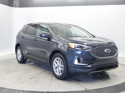 Used 2023 Ford Edge SEL w/ Convenience Package AWD/4WD image 10