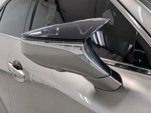 Used 2023 Lexus IS 350 F Sport RWD image 28