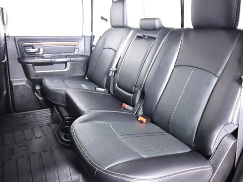 Used 2018 RAM 2500 Laramie w/ Convenience Group image 36