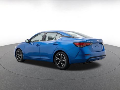 Used 2025 Nissan Sentra SV FWD image 7