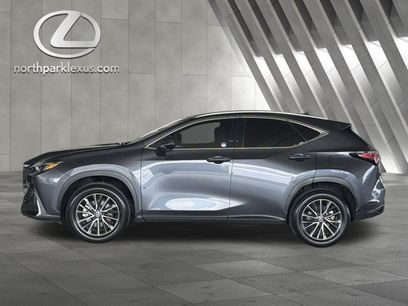 Certified 2025 Lexus NX 250 FWD w/ Accessory Package (Z1)