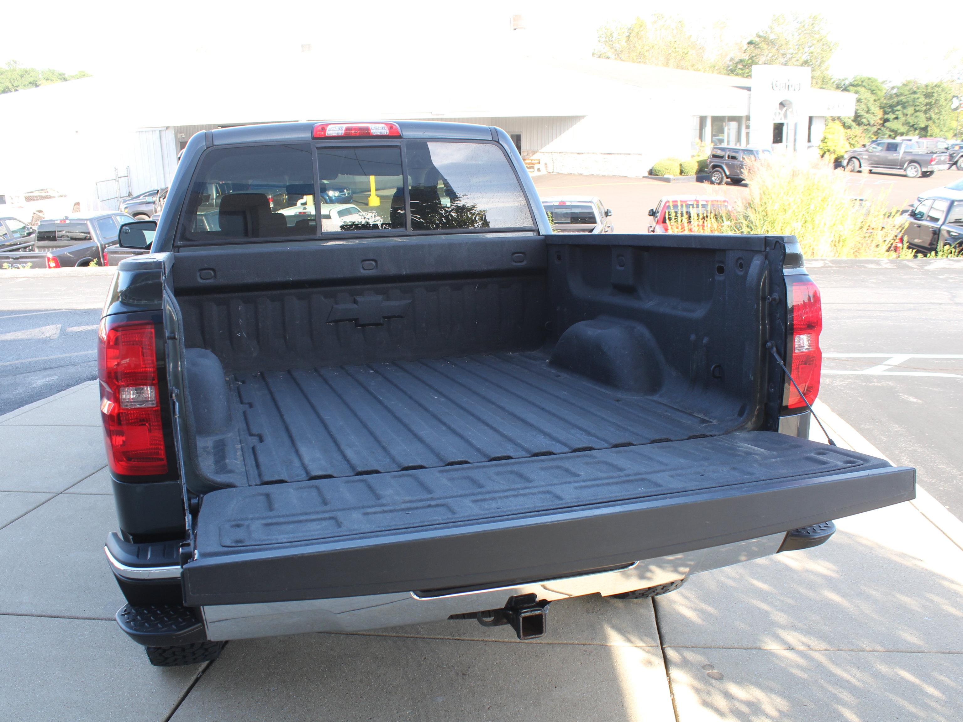 Used 2018 Chevrolet Silverado 1500 LT w/ All Star Edition AWD/4WD image 28