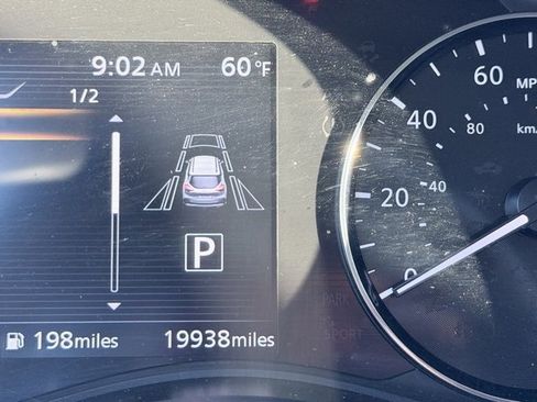 Certified 2024 Nissan Kicks SV image 12