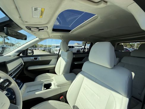 Used 2025 Hyundai Santa Fe Calligraphy image 28