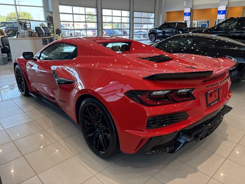 New 2025 Chevrolet Corvette Z06 image 5