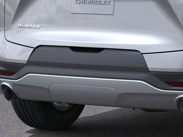 New 2026 Chevrolet Blazer LT w/ Convenience Package FWD image 14