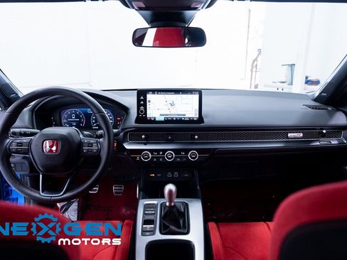 Used 2024 Honda Civic Type R image 7