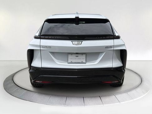 New 2026 Cadillac Lyriq Sport RWD image 4