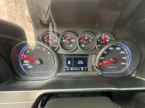 Used 2022 Chevrolet Silverado 1500 Custom AWD/4WD image 12