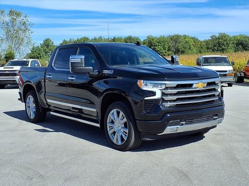 Used 2024 Chevrolet Silverado 1500 High Country w/ High Country Premium Package image 1