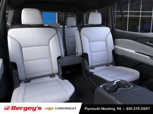 New 2026 Chevrolet Traverse High Country w/ LPO, Floor Liner Package AWD/4WD image 19